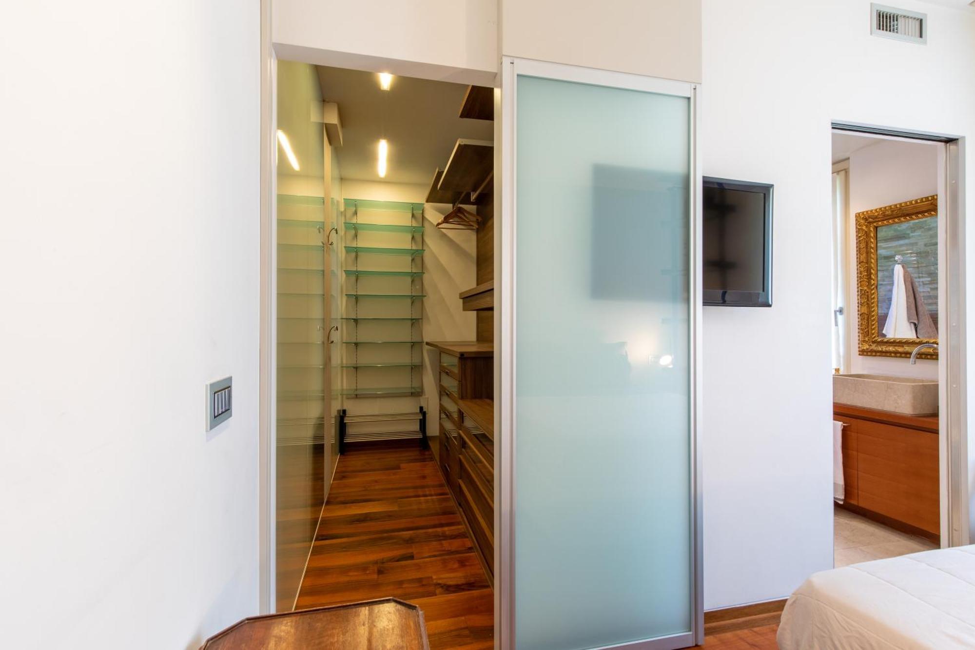 Porta Venezia- Design Apartment, 2-Bedrooms, Netflix, Wifi Milano Eksteriør billede